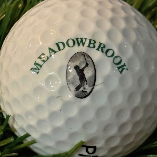 CdG Meadowbrook, Quebec Can